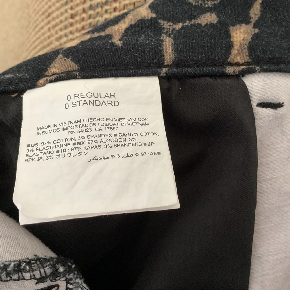 Old Navy Harper Mid Rise Pants Women's Leopard Print Size 0 Stretch Crop Ankle